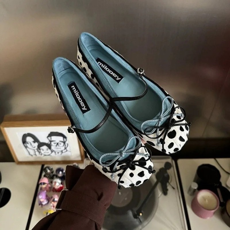 Women'S Shoes In Fashion - รองเท้าบัลเล่ต์ทรงกลมพื้นเรียบแบบฝรั่งเศสปี 2026 แฟชั่นสายรัดแบบชิ้นเดียว รองเท้าเจนอเนกประสงค์สำหรับผู้หญิง