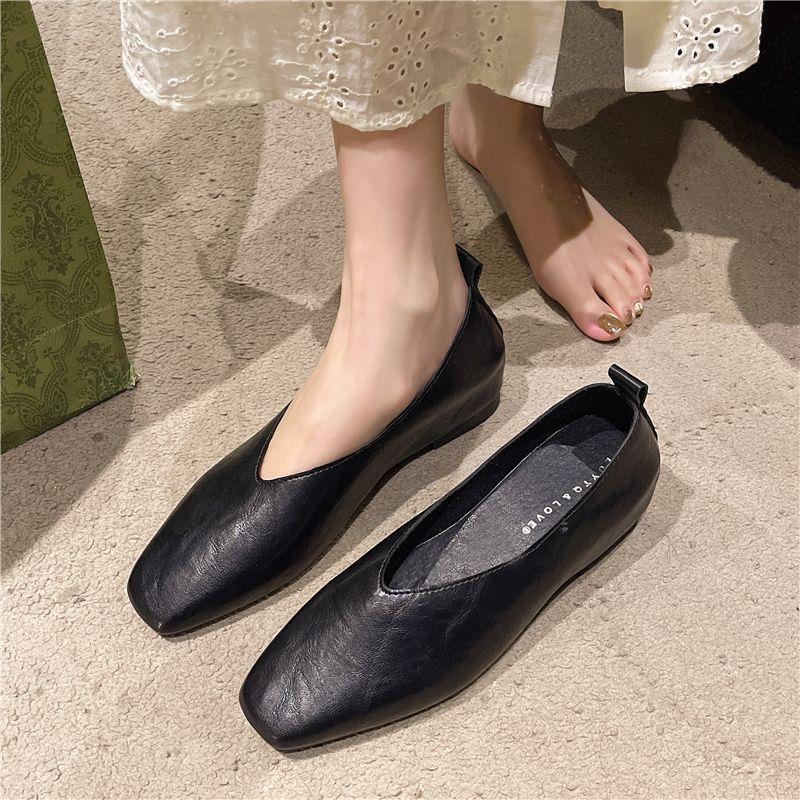 Women'S Shoes In Fashion - รองเท้าแฟชั่นผู้หญิง รองเท้าโลฟเฟอร์ หนังแท้ เกรดหรู ส้นสีเงิน หัวเหลี่ยม