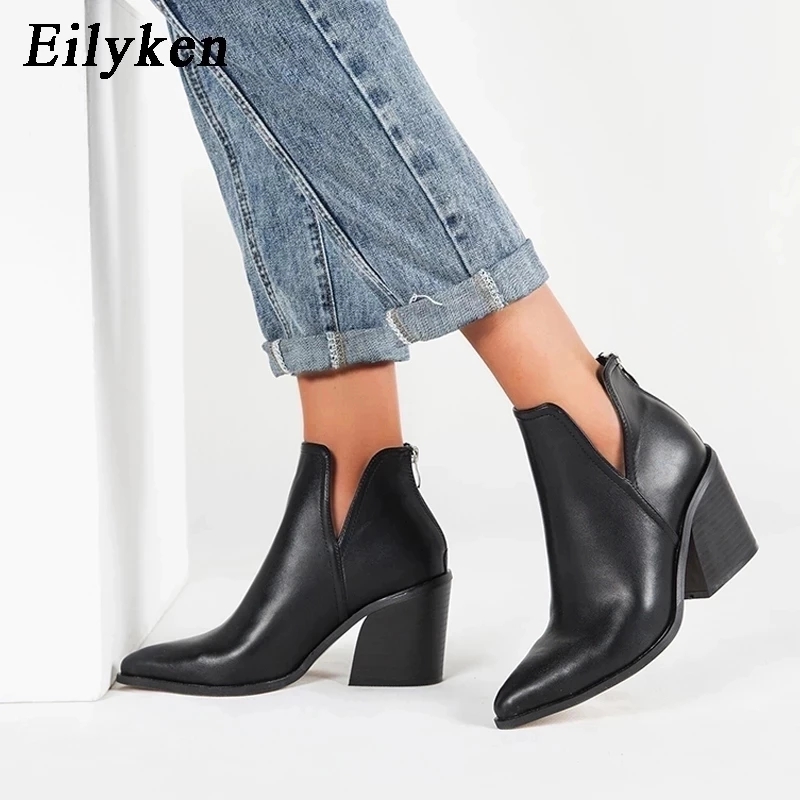 Western Cowgirl Boot - รองเท้าบูทคาวบอยสไตล์ตะวันตกแบบลำลองสำหรับฤดูใบไม้ร่วงและฤดูหนาวของ Eilyken รองเท้าบูทสั้นลายงูสำหรับผู้หญิง รองเท้าคาวเกิร์ล รองเท้าคอสแซคสั้น รองเท้าส้นสูง