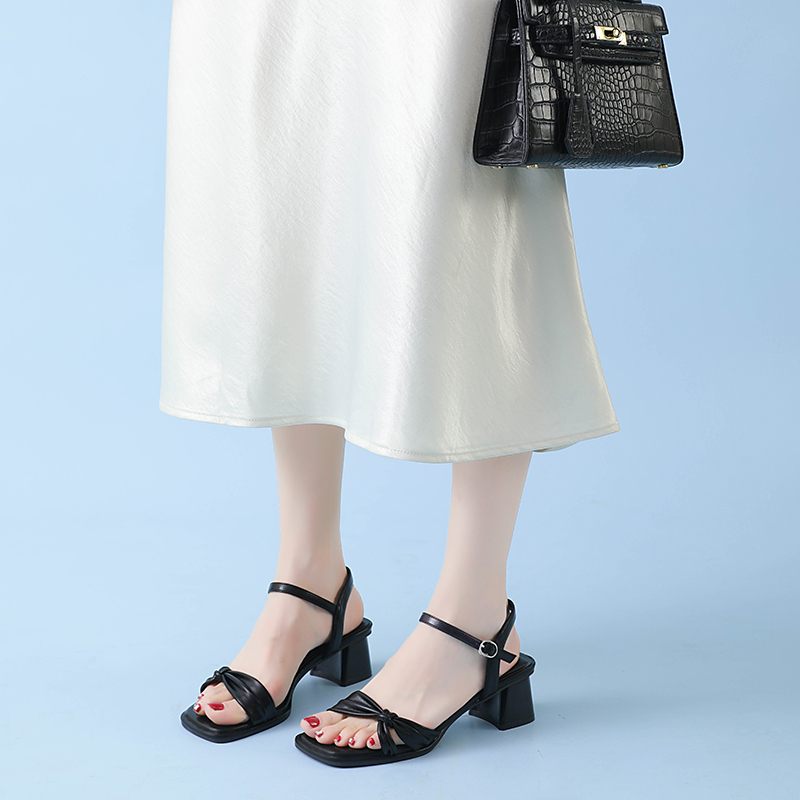 Women Shoes Jd - รองเท้าลำลองผู้หญิงแบบสวม รุ่นใหม่ ฤดูใบไม้ผลิ/ฤดูใบไม้ร่วง ปี 2026 ดีไซน์หัวแหลม