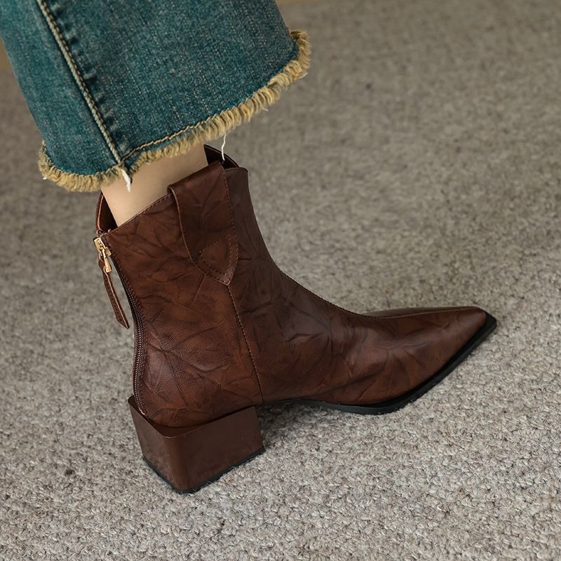 รองเท้าบูทคาวเกิร์ลสไตล์ตะวันต - Western Cowgirl Boot บทวิจารณ์และราคา