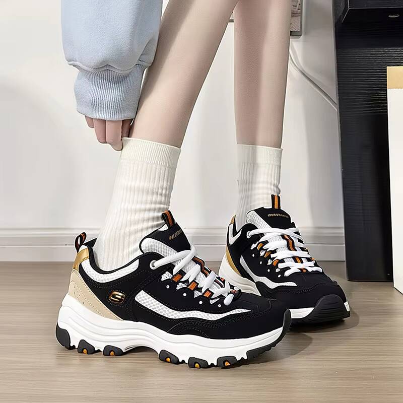 สเกชเชอร์ ดี ไลท์สรองเท้าผ้าใบ - Women Shoes Hong Kong บทวิจารณ์และราคา