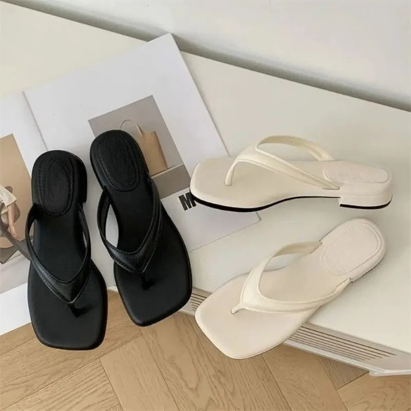 รองเท้าแตะสตรีแบบสวมหัวเหลี่ยม - Square Toe Mule บทวิจารณ์และราคา