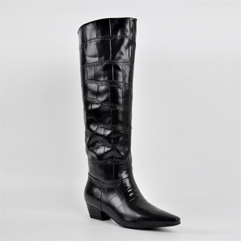 รองเท้าบูทคาวเกิร์ลสไตล์เรโทรแ - Western Cowgirl Boot บทวิจารณ์และราคา