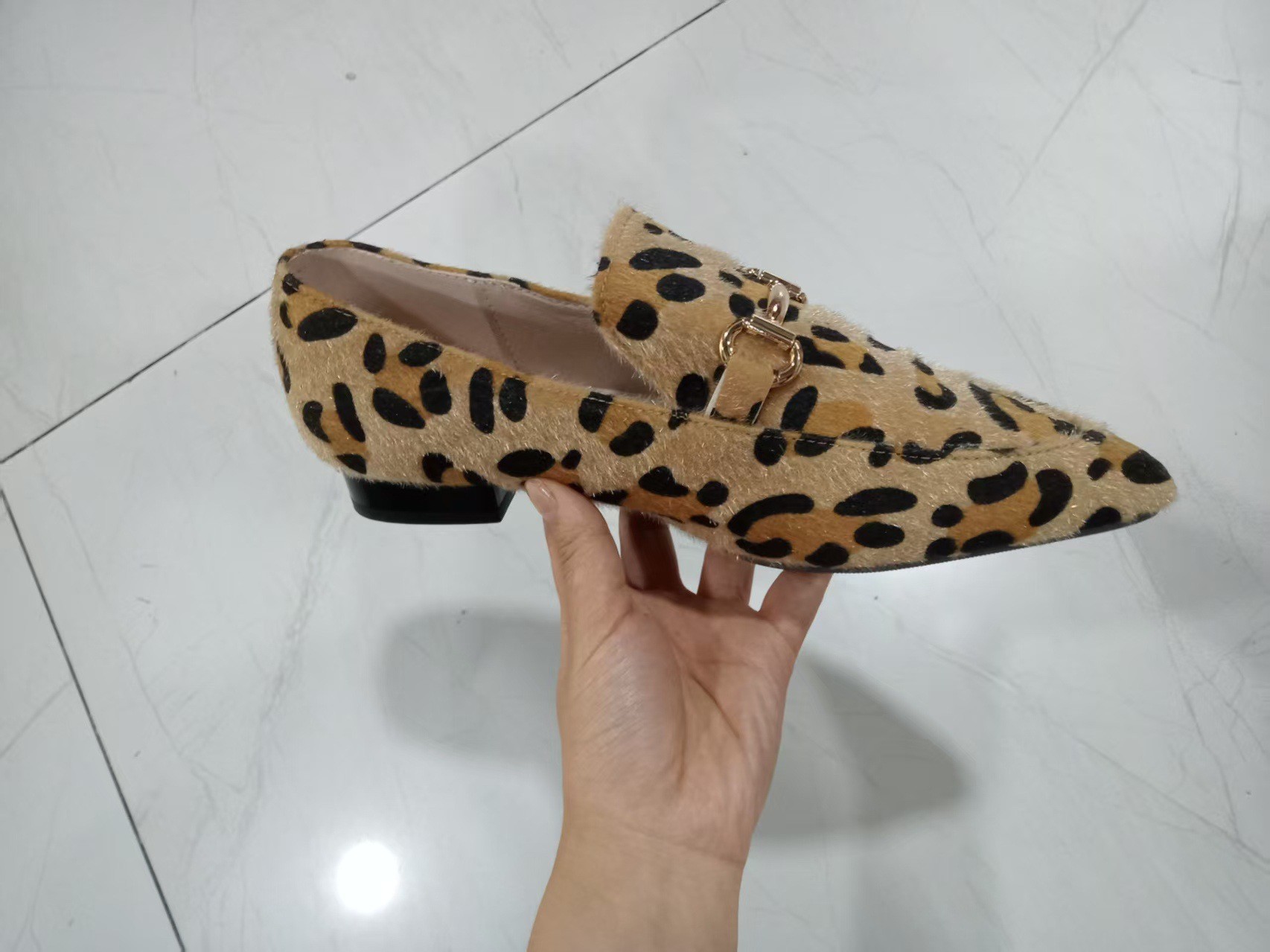 รองเท้าผู้หญิงลายเสือดาว ไซส์ใ - Square Toe Mule บทวิจารณ์และราคา