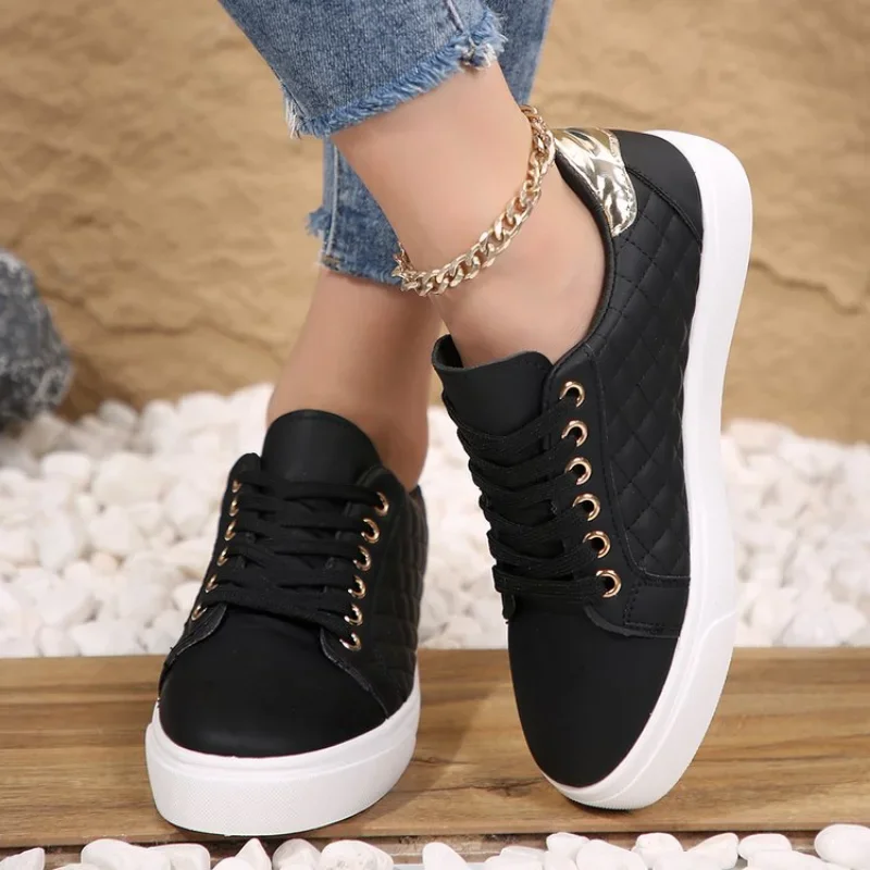 รองเท้าผ้าใบสีขาวสำหรับผู้หญิง - Women Shoes Jd บทวิจารณ์และราคา